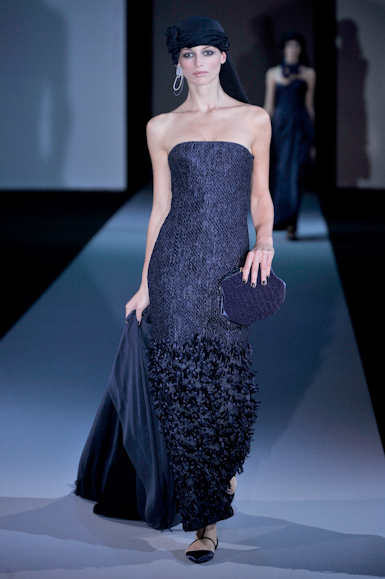 desfile-giorgioarmani-milaoverao2011rtw-134