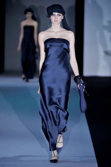 desfile-giorgioarmani-milaoverao2011rtw-137
