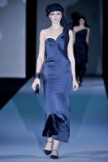 desfile-giorgioarmani-milaoverao2011rtw-140