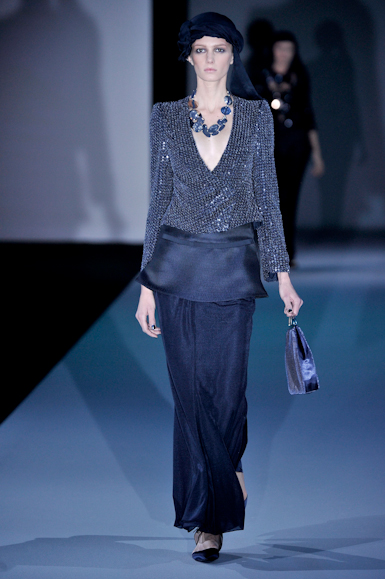 desfile-giorgioarmani-milaoverao2011rtw-144