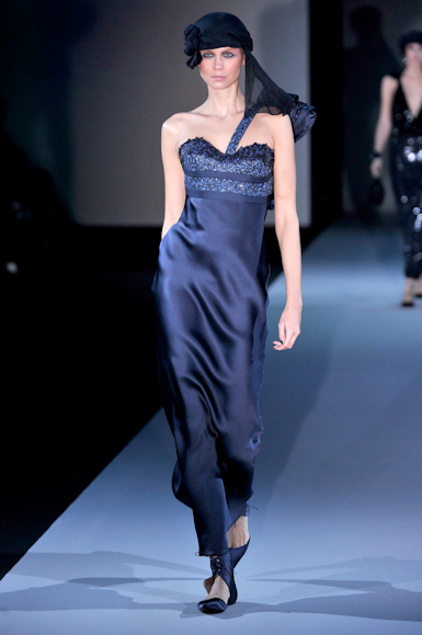 desfile-giorgioarmani-milaoverao2011rtw-152
