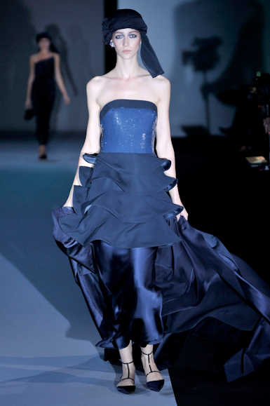 desfile-giorgioarmani-milaoverao2011rtw-154