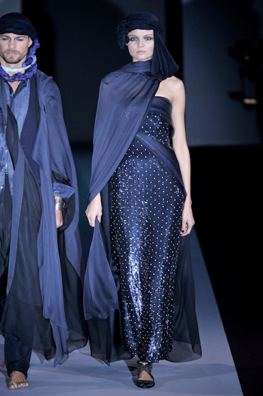 desfile-giorgioarmani-milaoverao2011rtw-160