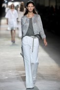 desfile-driesvannoten-parisverao2011rtw-103