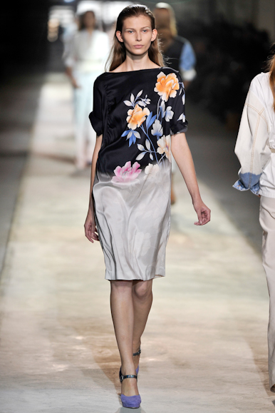 desfile-driesvannoten-parisverao2011rtw-110