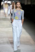 desfile-driesvannoten-parisverao2011rtw-127