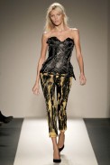 desfile-balmain-parisverao2011rtw-102