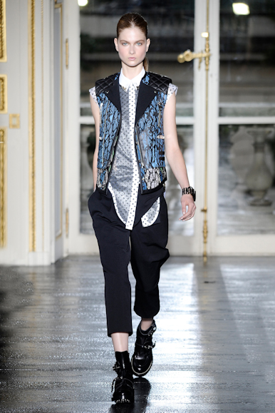 desfile-balenciaga-parisverao2011rtw-116