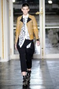 desfile-balenciaga-parisverao2011rtw-119