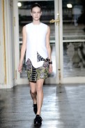 desfile-balenciaga-parisverao2011rtw-134