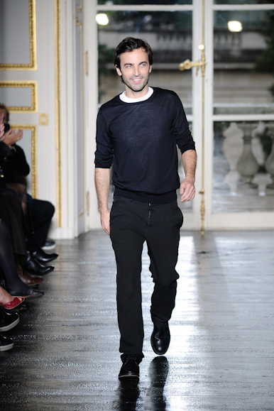 desfile-balenciaga-parisverao2011rtw-138