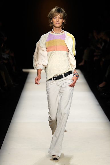 desfile-isabelmarant-parisverao2011rtw-105
