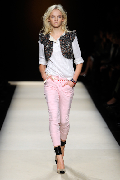 desfile-isabelmarant-parisverao2011rtw-110