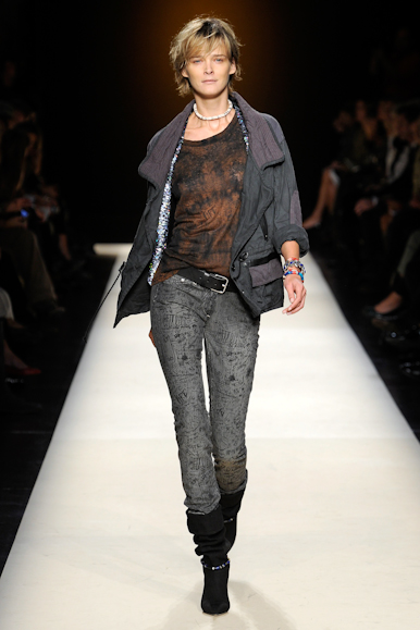 desfile-isabelmarant-parisverao2011rtw-126