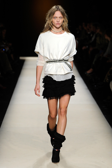 desfile-isabelmarant-parisverao2011rtw-130
