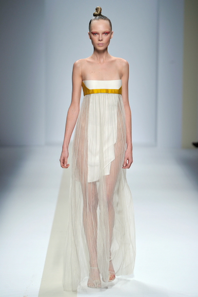desfile-pedrolourenco-parisverao2011rtw-108