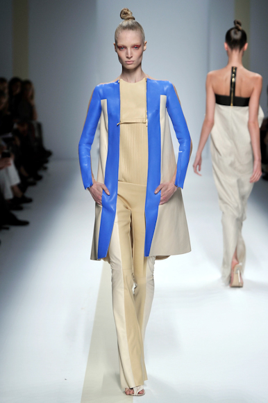 desfile-pedrolourenco-parisverao2011rtw-112