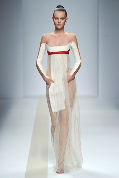 desfile-pedrolourenco-parisverao2011rtw-122