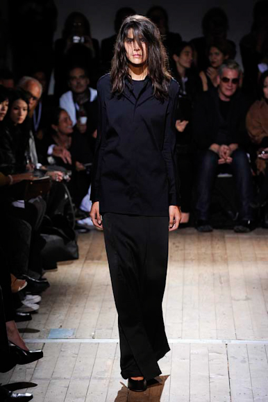 desfile-mmm-parisverao2011rtw-102