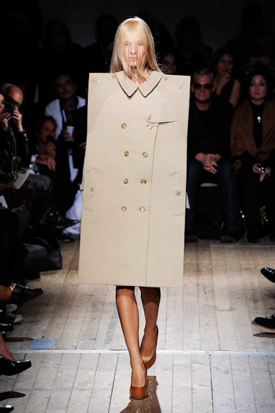 desfile-mmm-parisverao2011rtw-115
