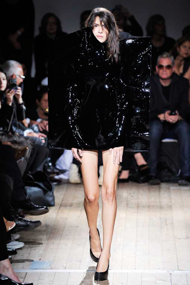 desfile-mmm-parisverao2011rtw-132