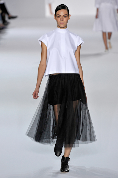 desfile-chloe-parisverao2011rtw-112