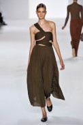desfile-chloe-parisverao2011rtw-122