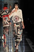 desfile-jpgaultier-parisverao2011rtw-102