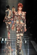 desfile-jpgaultier-parisverao2011rtw-104