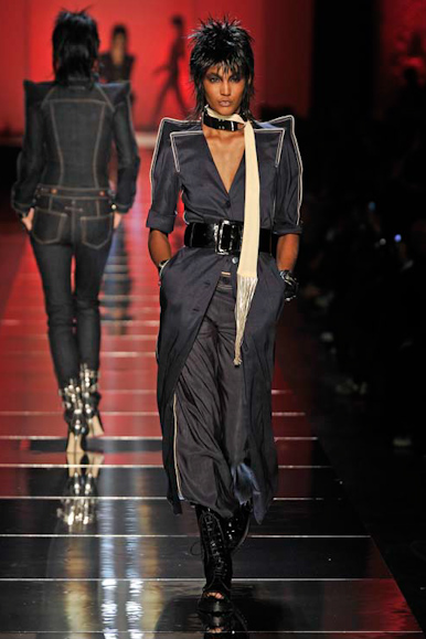 desfile-jpgaultier-parisverao2011rtw-111