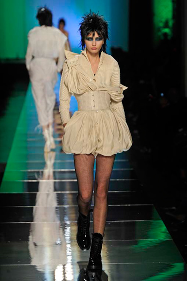 desfile-jpgaultier-parisverao2011rtw-129