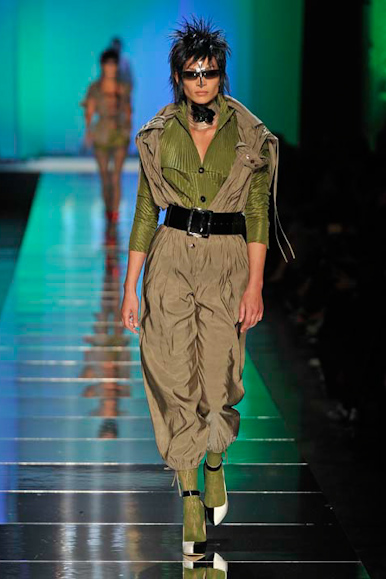 desfile-jpgaultier-parisverao2011rtw-131