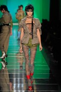 desfile-jpgaultier-parisverao2011rtw-132