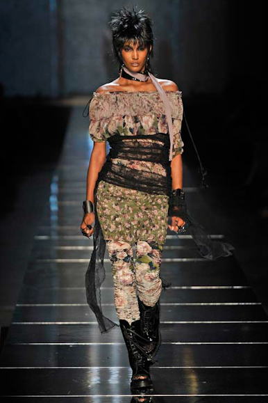 desfile-jpgaultier-parisverao2011rtw-140