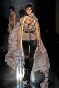 desfile-jpgaultier-parisverao2011rtw-145
