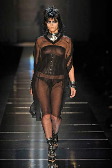 desfile-jpgaultier-parisverao2011rtw-149
