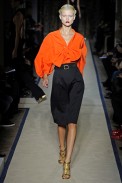 desfile-ysl-parisverao2011rtw-103