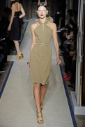desfile-ysl-parisverao2011rtw-126