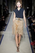 desfile-ysl-parisverao2011rtw-127