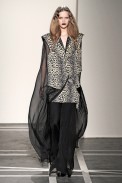 desfile-givenchy-parisverao2011rtw-108