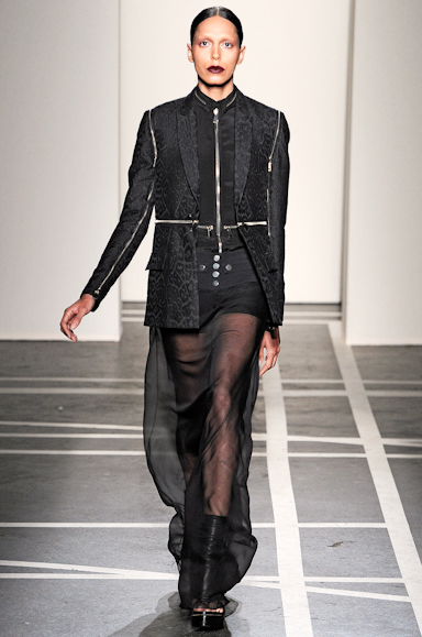 desfile-givenchy-parisverao2011rtw-126