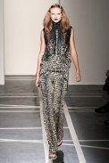 desfile-givenchy-parisverao2011rtw-134
