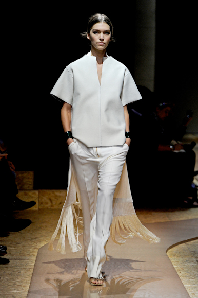 desfile-celine-parisverao2011rtw-101