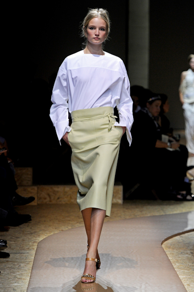 desfile-celine-parisverao2011rtw-108