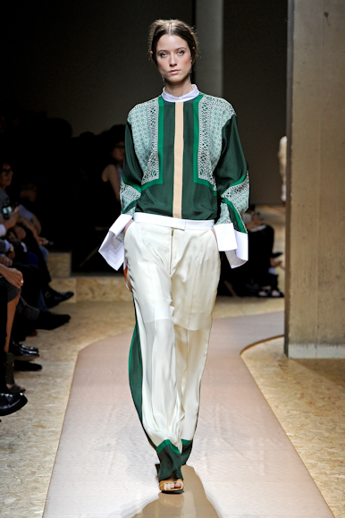 desfile-celine-parisverao2011rtw-123