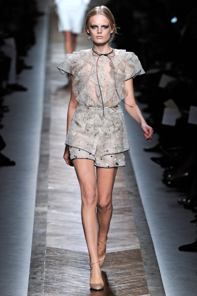 desfile-valentino-parisverao2011rtw-103