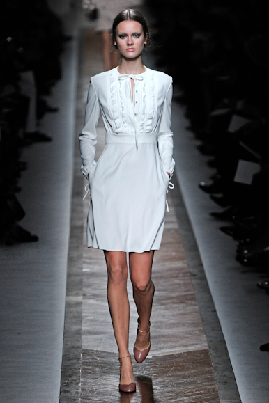 desfile-valentino-parisverao2011rtw-104