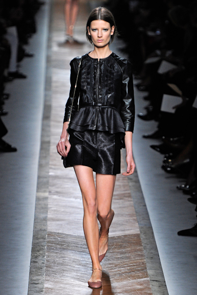 desfile-valentino-parisverao2011rtw-111