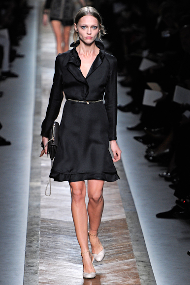 desfile-valentino-parisverao2011rtw-112
