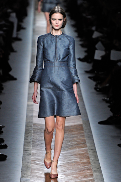 desfile-valentino-parisverao2011rtw-116